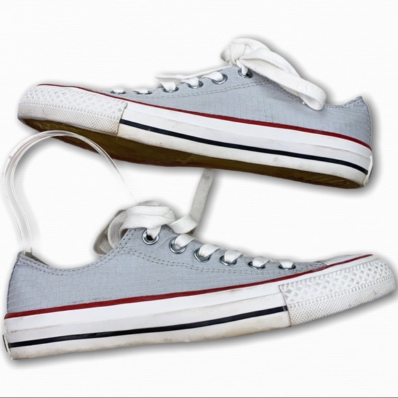 CONVERSE UNISEX CHUCK TAYLOR MADISON SNEAKER - Picture 2 of 15